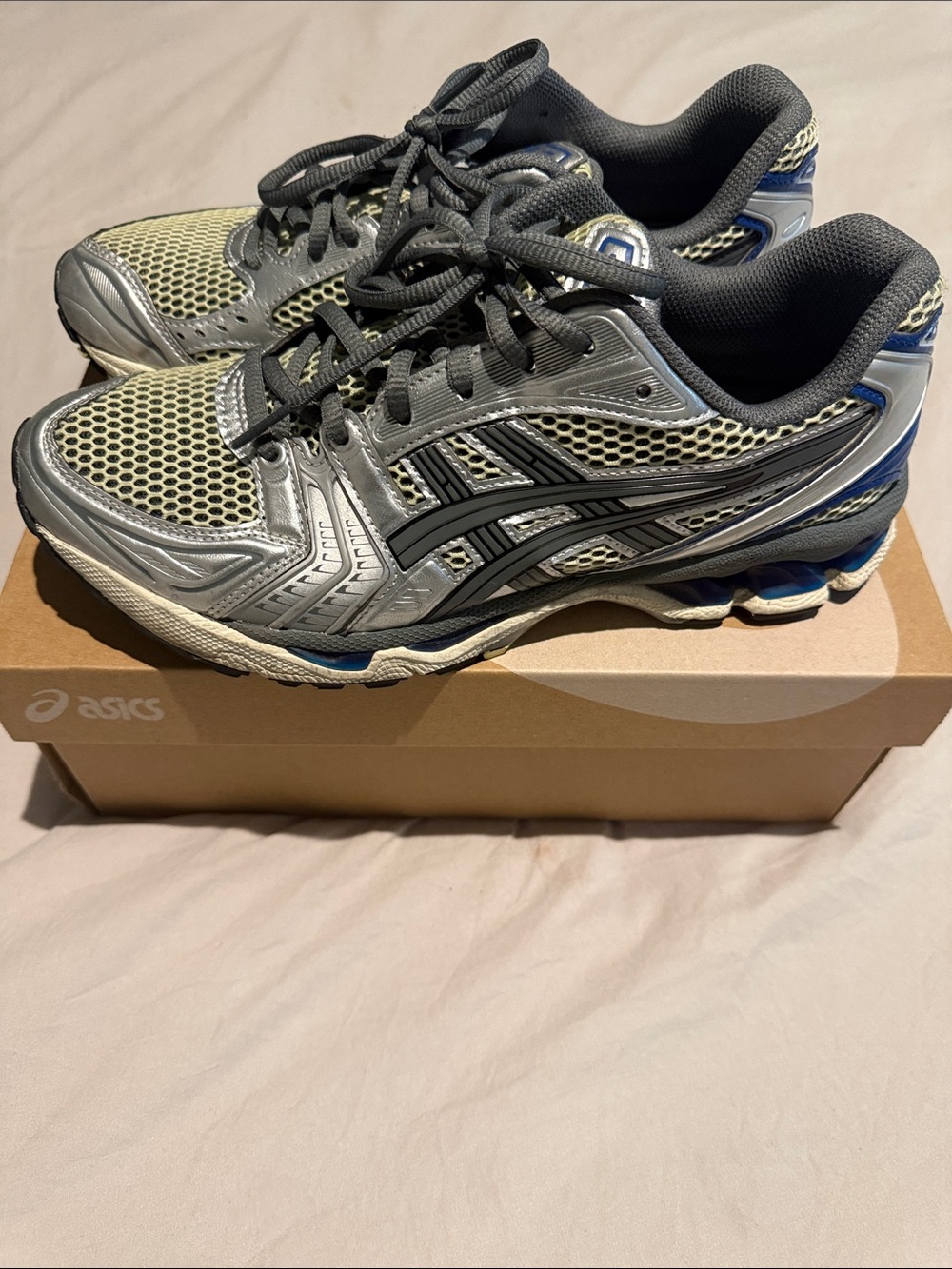 ASICS Men's Gray, Black & Blue Athletic Running Shoes